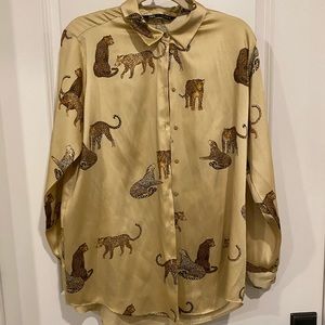 Like new: Gold button up satin shirt